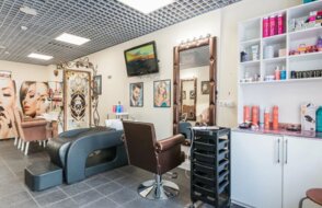 Vm beauty salon