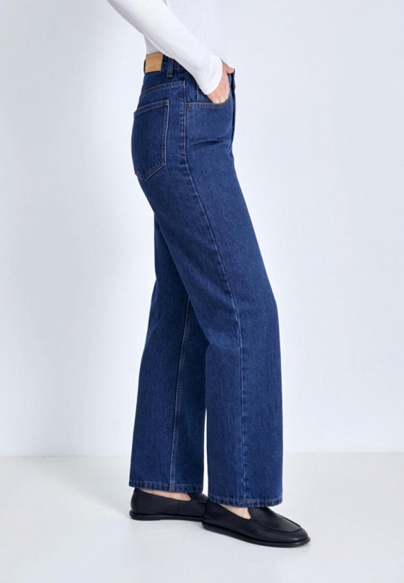 Джинсы Finn Flare