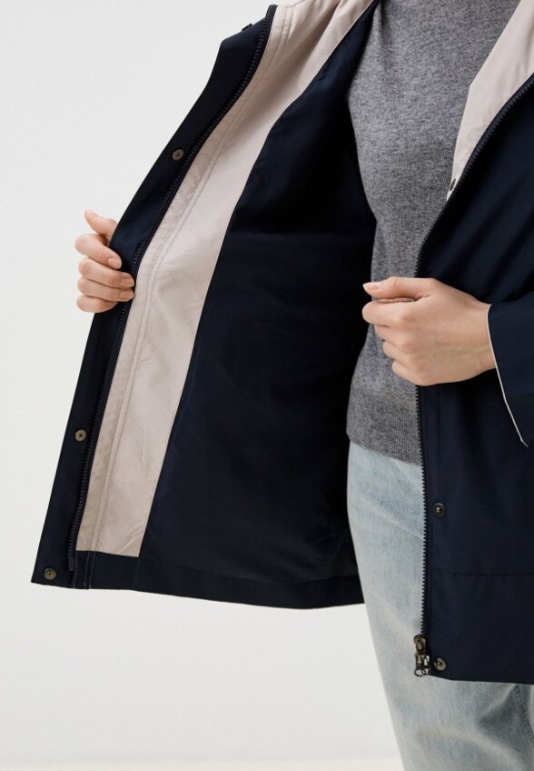 Ветровка Снежная Королева