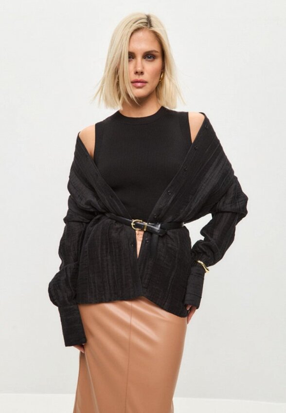 Топ Gabriel and Ester London