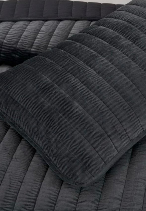 Комплект с покрывалом Sofi De Marko