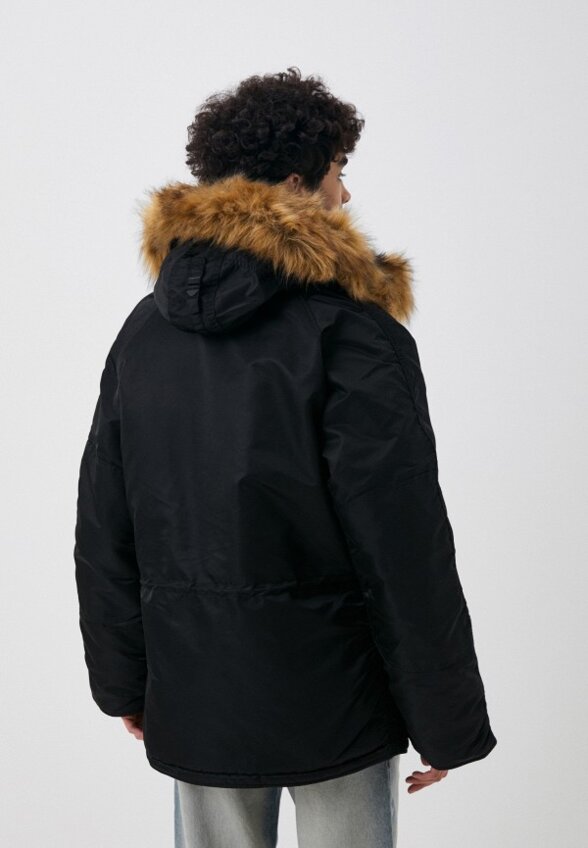 Парка и брелок Alpha Industries