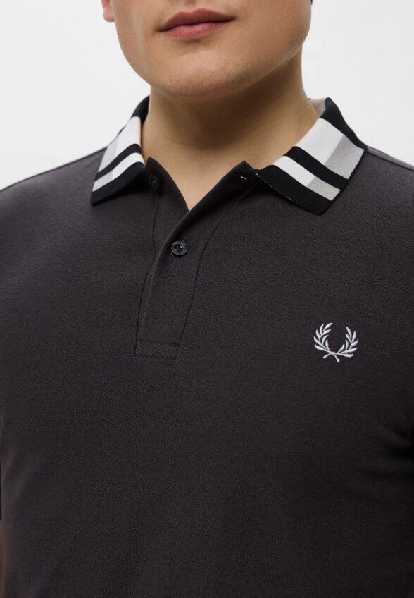 Поло Fred Perry