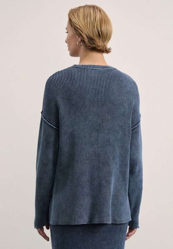 Джемпер Zarina