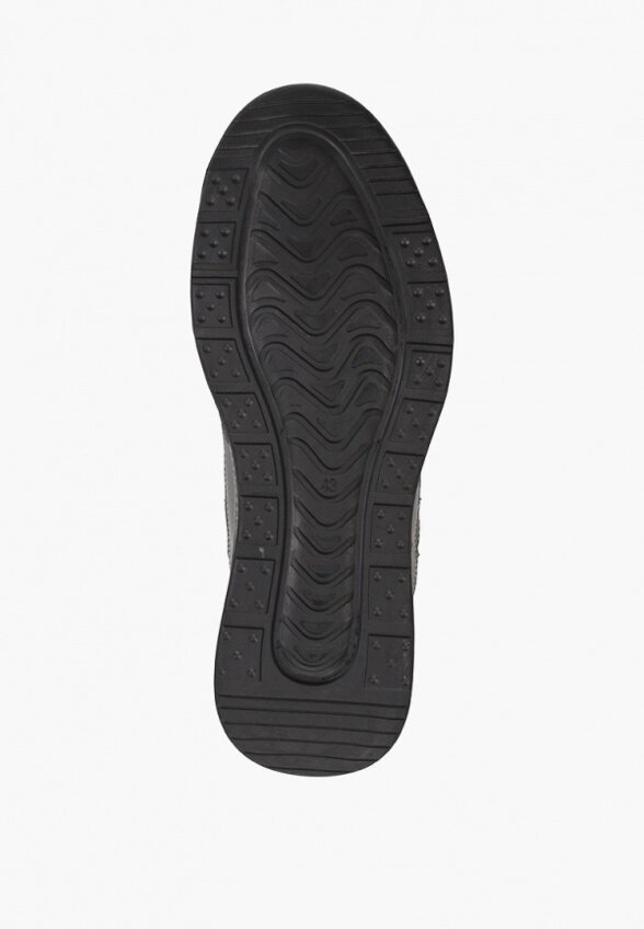 Кроссовки Escan