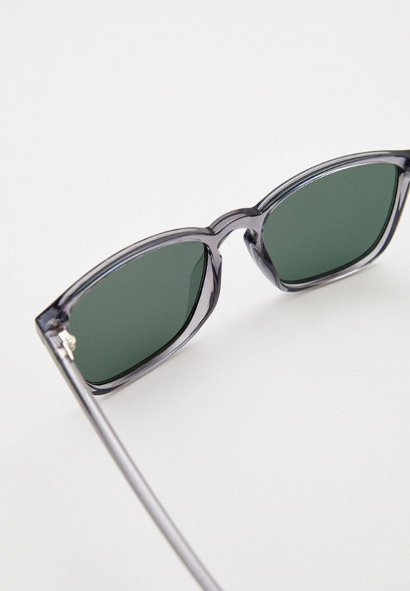 Очки солнцезащитные Polaroid