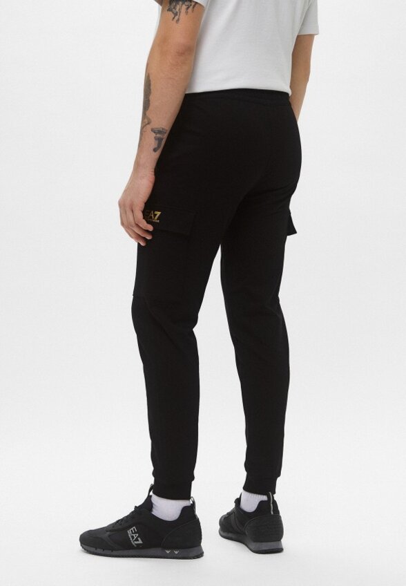 Брюки спортивные EA7