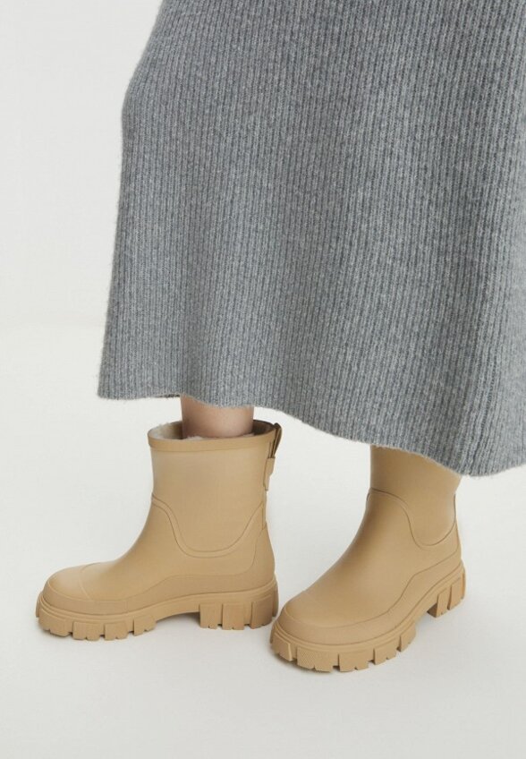 Полусапоги резиновые Tendance