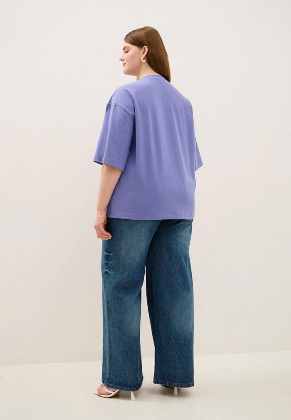 Футболка Lessismore