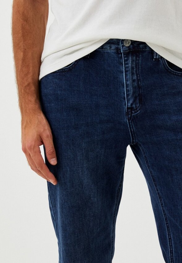 Джинсы Mossmore