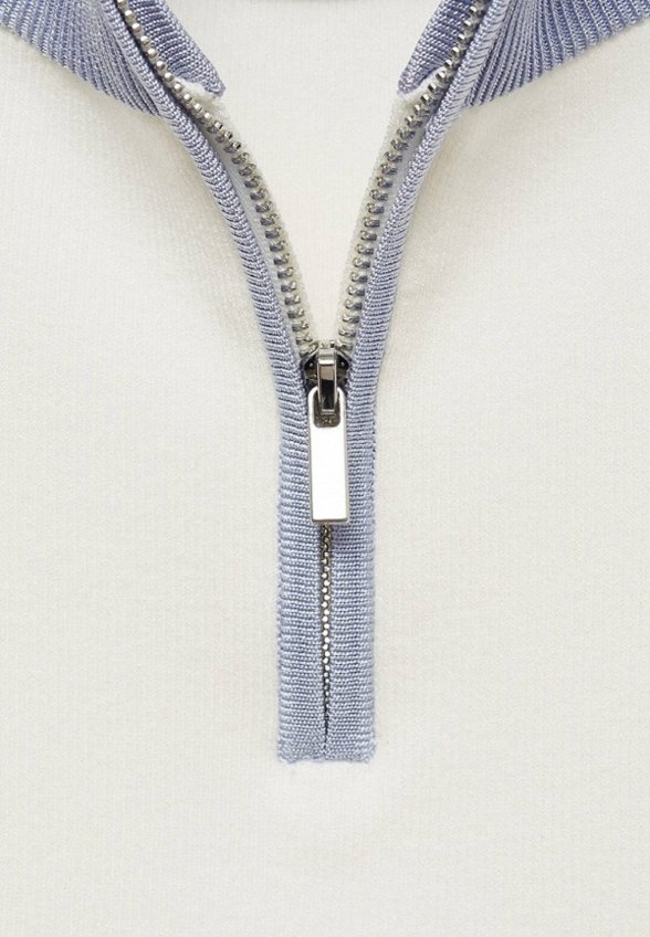 Джемпер Mango