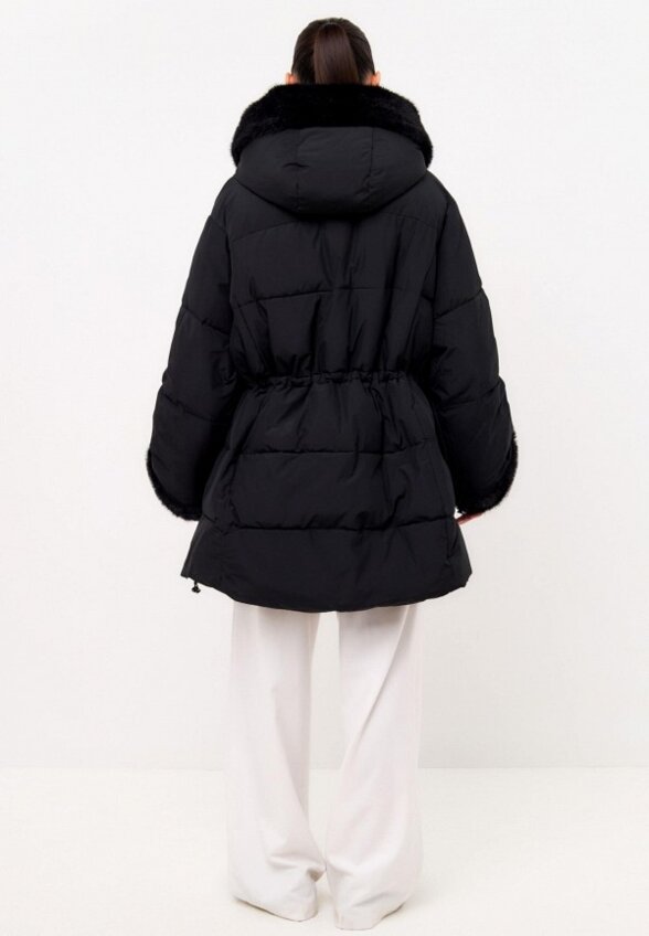 Пуховик Noele Boutique