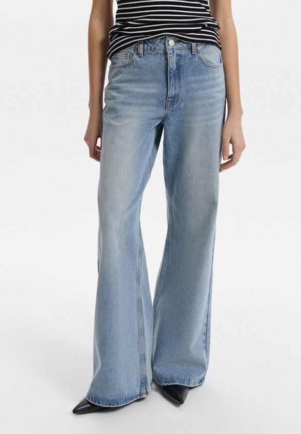 Джинсы Love Republic