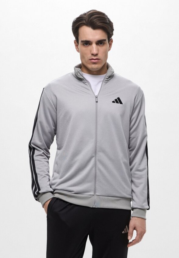 Костюм спортивный adidas