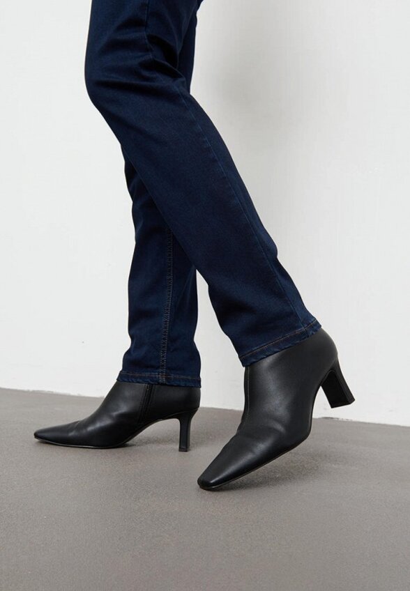 Джинсы Gerry Weber