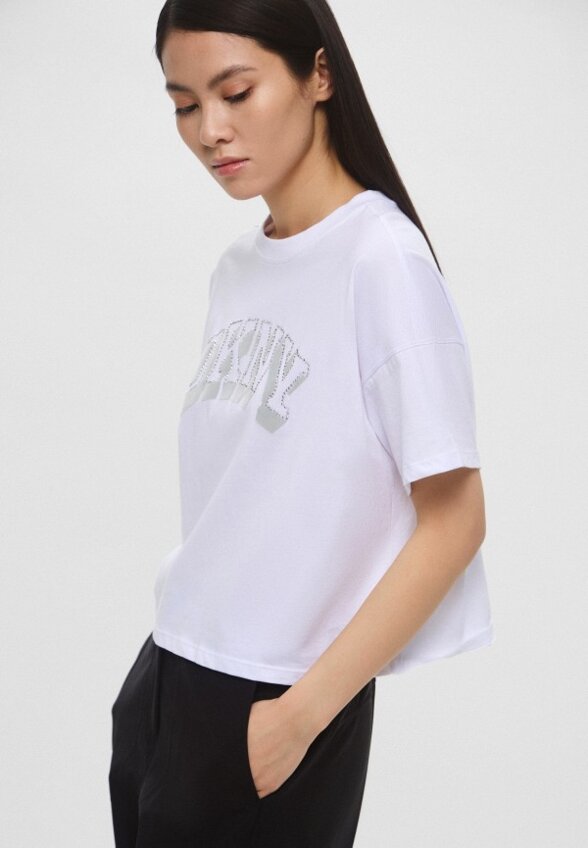 Футболка DKNY