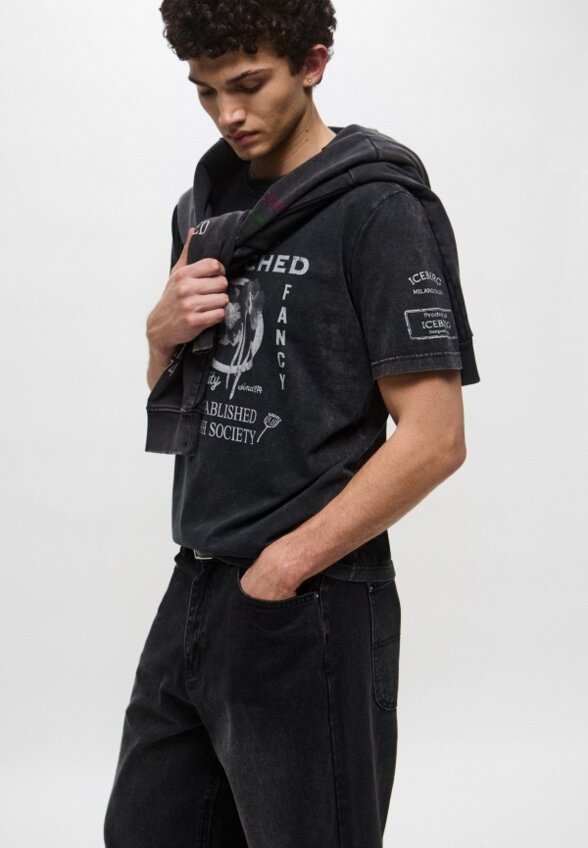 Футболка Iceberg