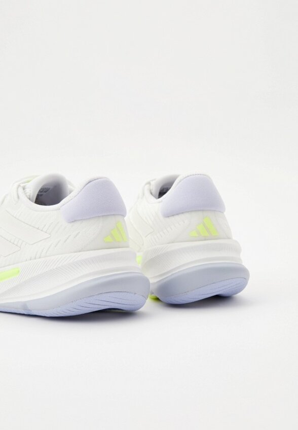 Кроссовки adidas