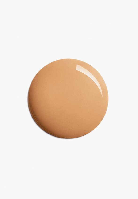 Тональная сыворотка Clarins