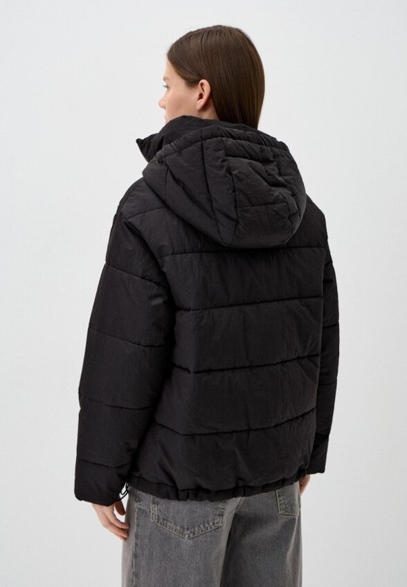 Пуховик 31 February