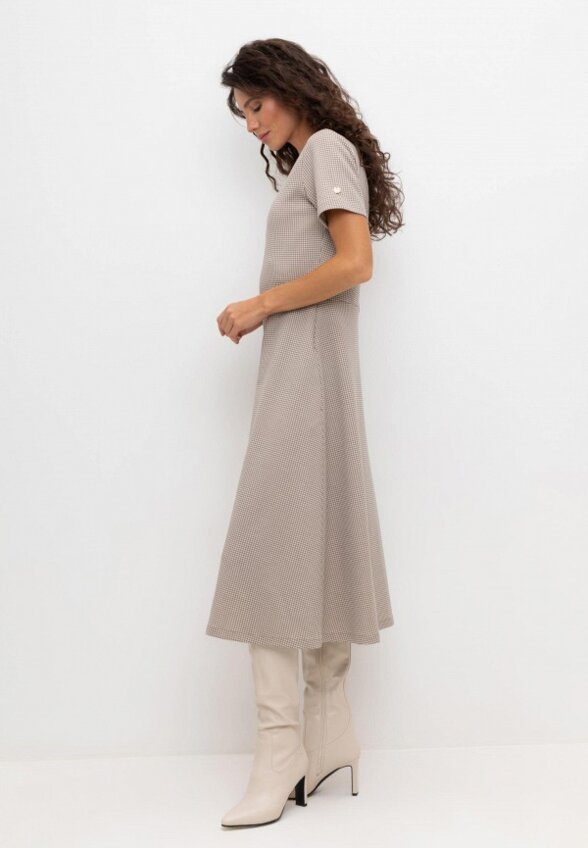 Платье Very Neat