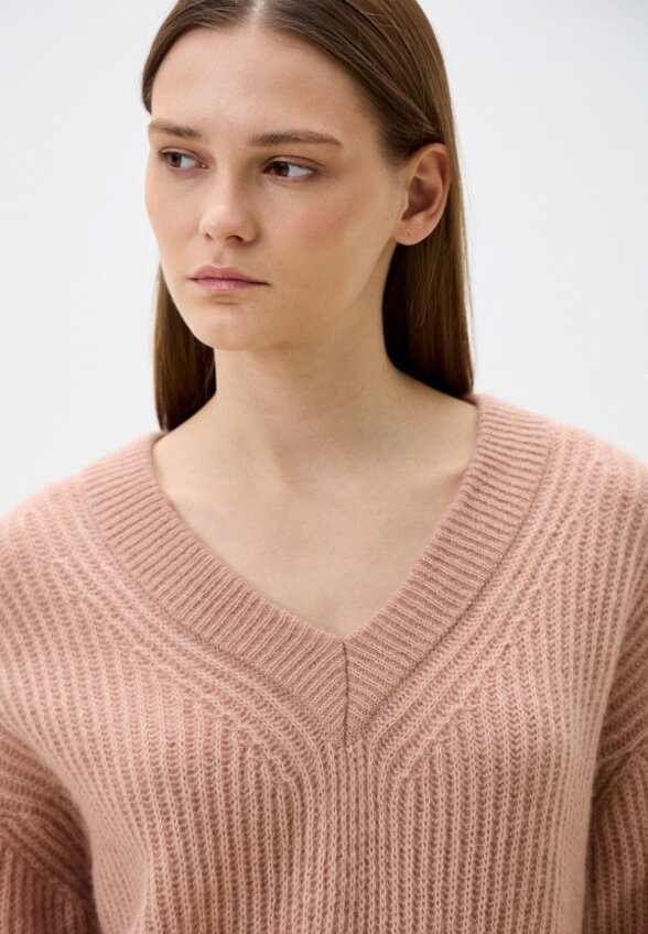 Пуловер Black Pine