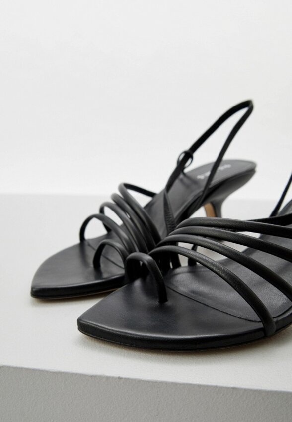 Босоножки Vic Matie