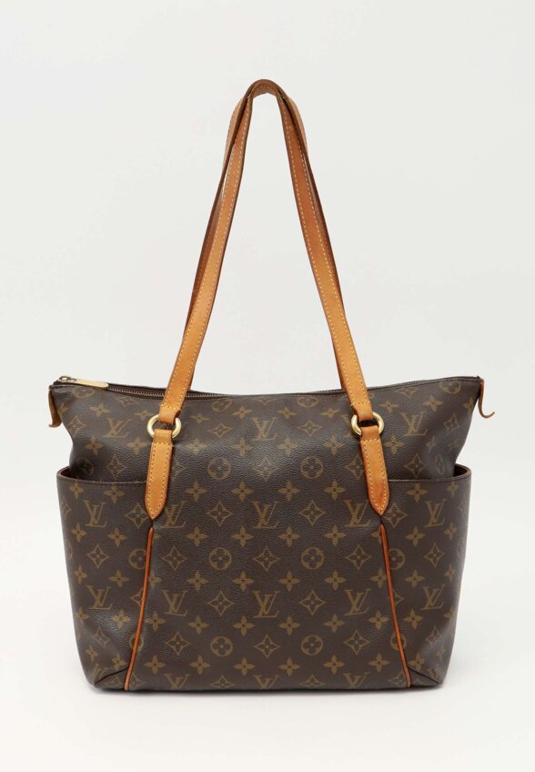 Louis Vuitton Totally