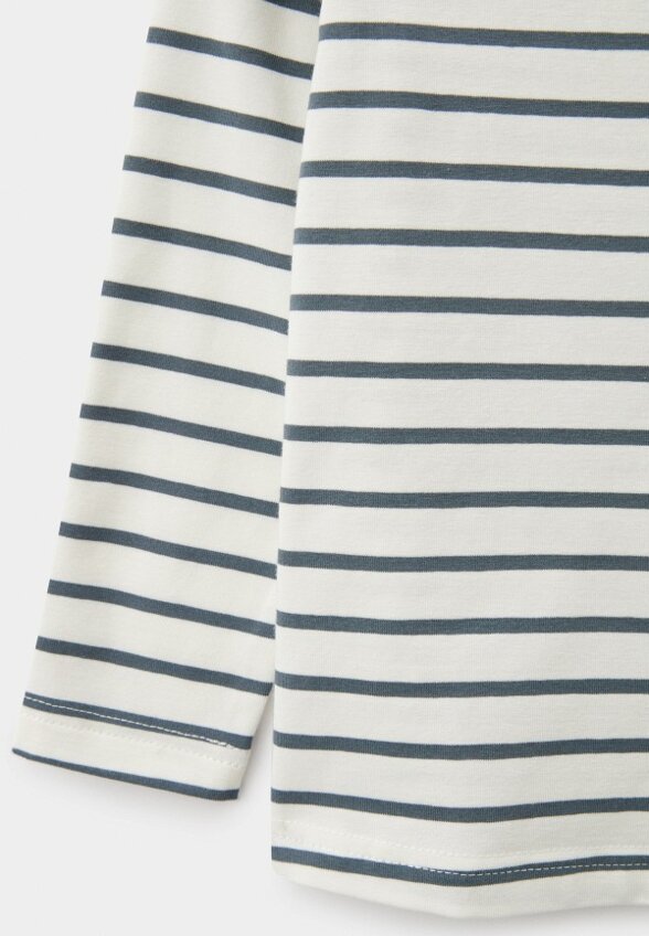 Лонгслив Yansoo