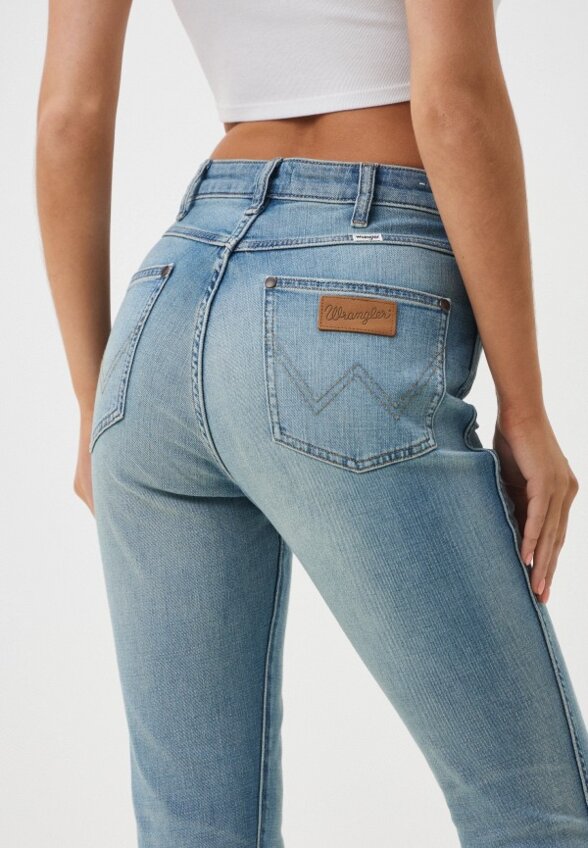 Джинсы Wrangler