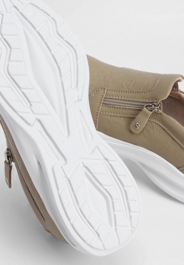 Кроссовки Donna D’oro