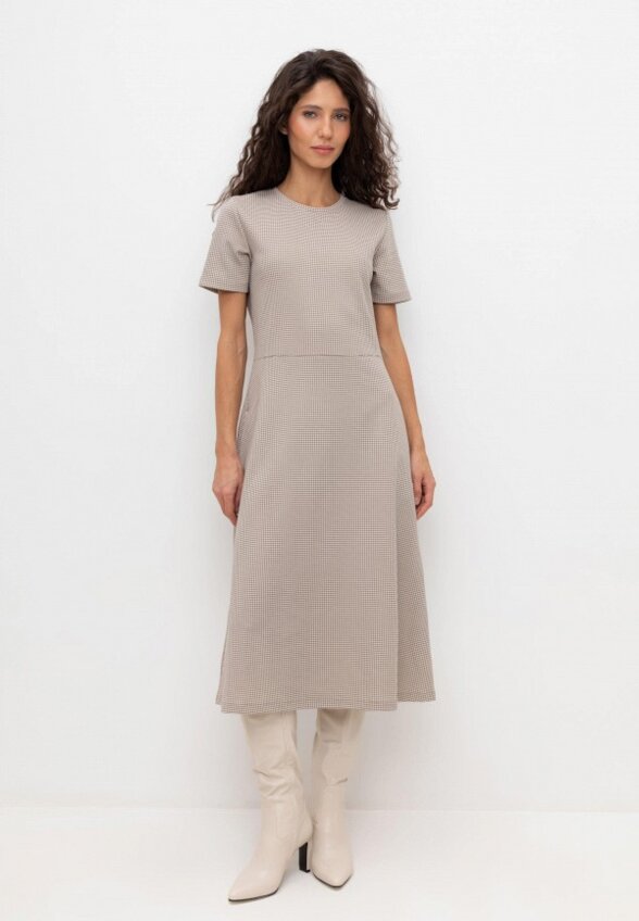 Платье Very Neat