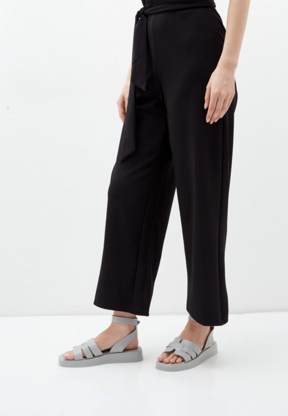 Сандалии May Vian