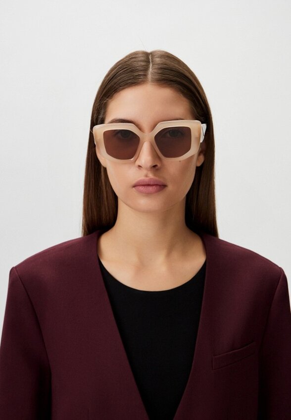 Очки солнцезащитные Prada