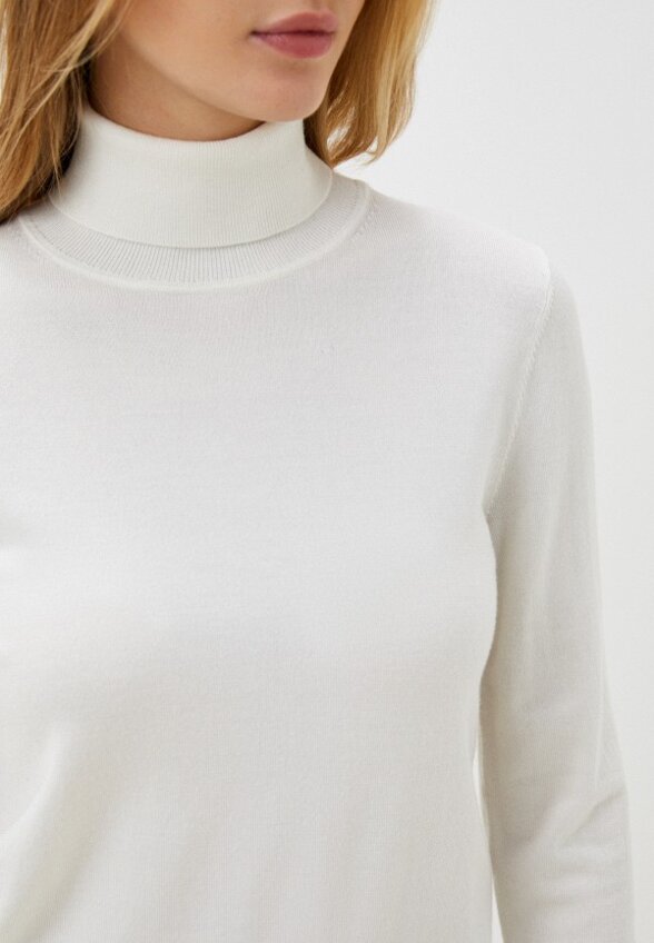 Водолазка Auranna