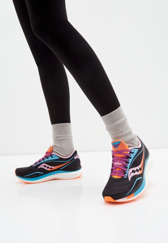 Кроссовки Saucony