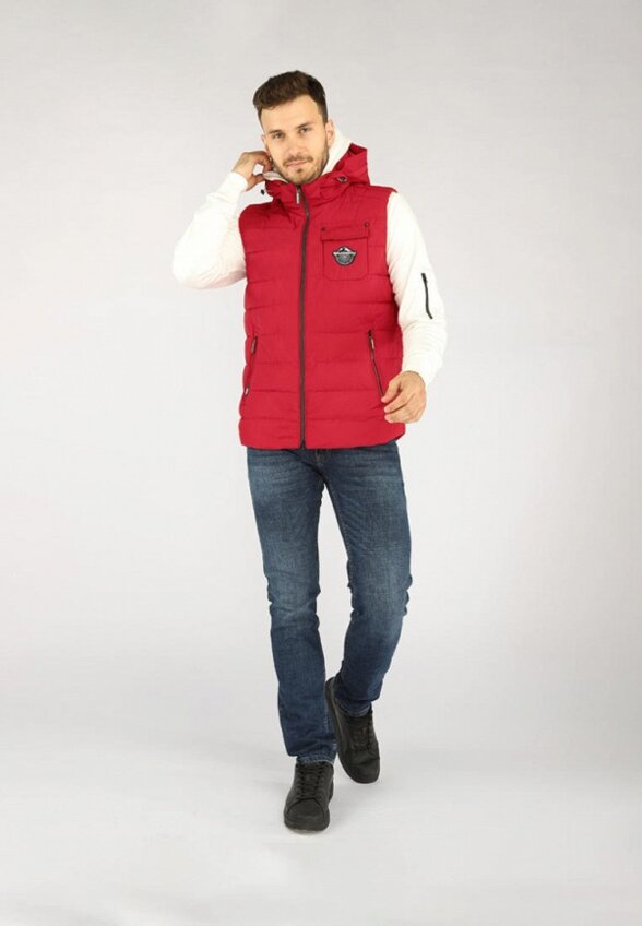 Жилет утепленный A Passion Play