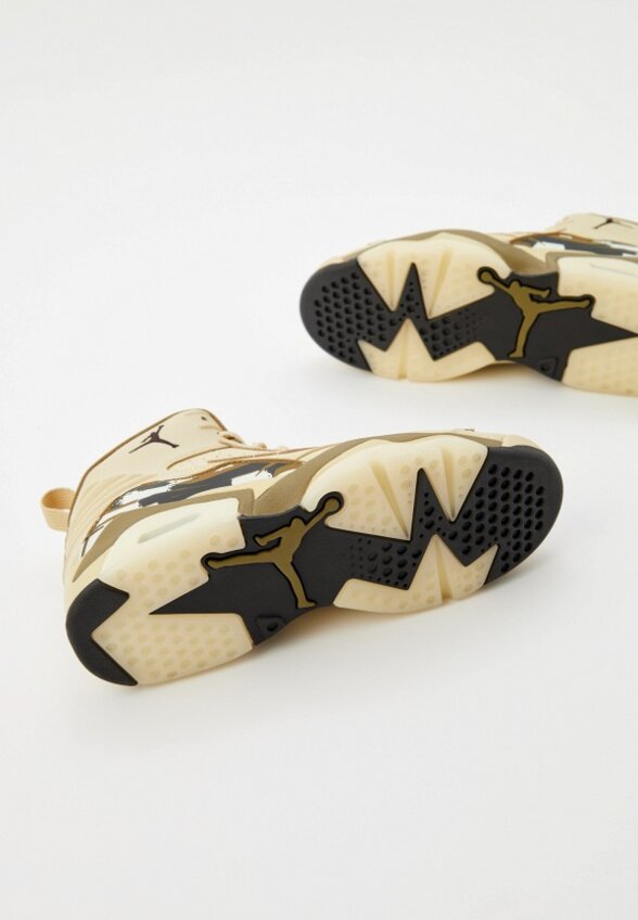 Кроссовки Jordan