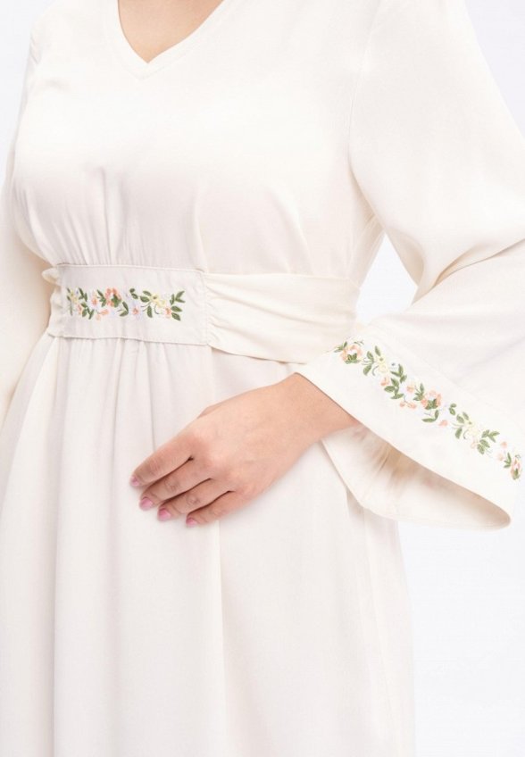 Платье Артесса