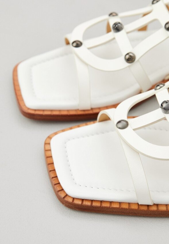 Сандалии Fabi