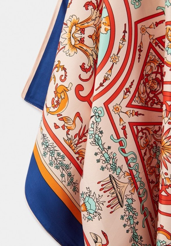 Платок Rosedena