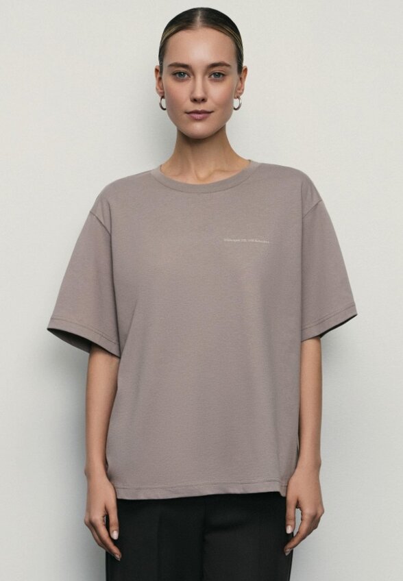 Футболка Zarina