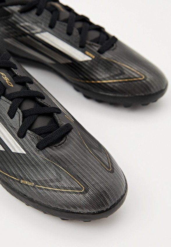 Шиповки adidas