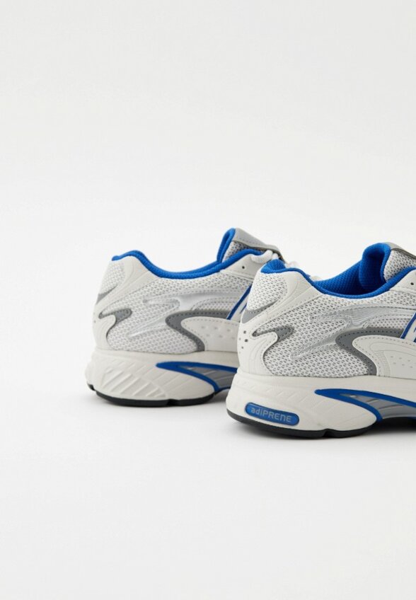 Кроссовки adidas Originals