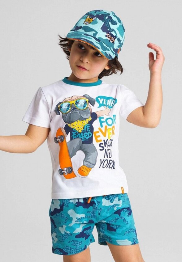 Футболка и шорты PlayToday