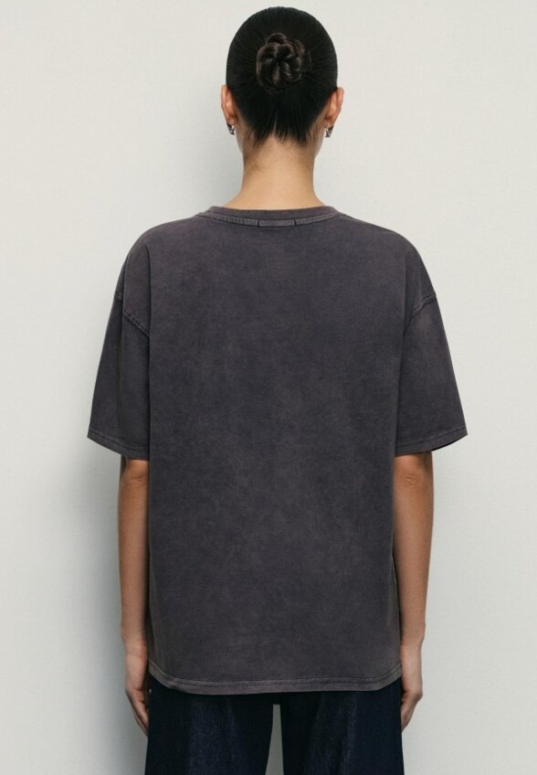 Футболка Zarina