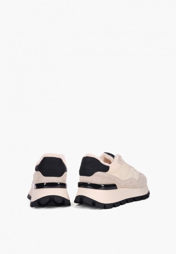 Кроссовки Pulse