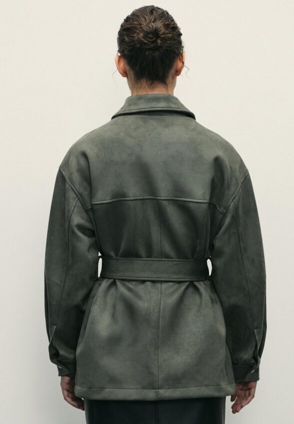 Куртка кожаная Zarina