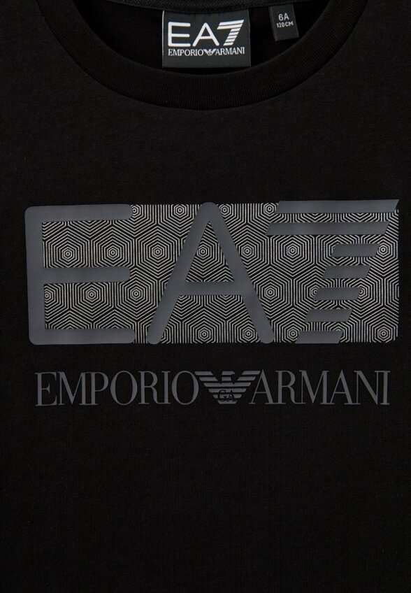 Футболка EA7