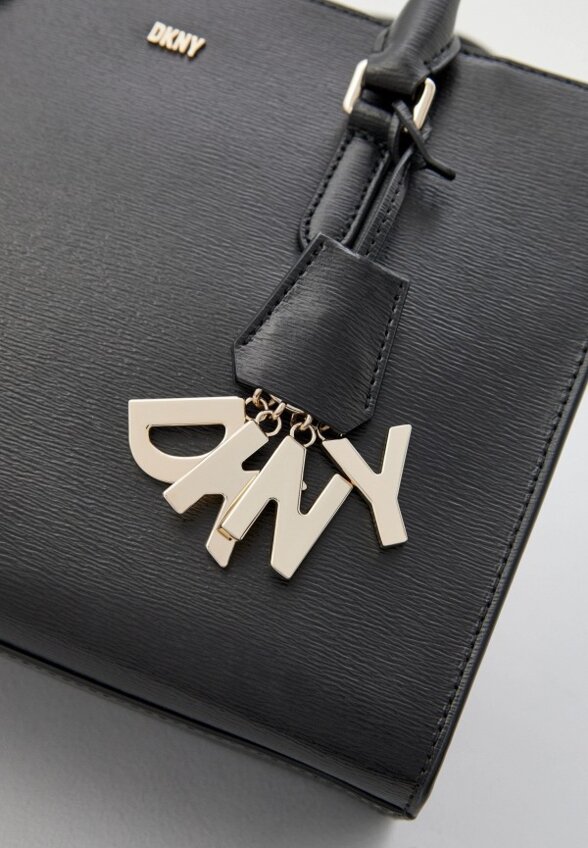 Сумка и брелок DKNY